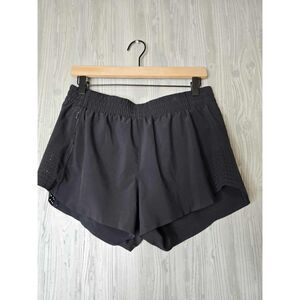 Athleta Hustle 3” Running Shorts Black Women’s Medium Liner Pocket Athletic Gym